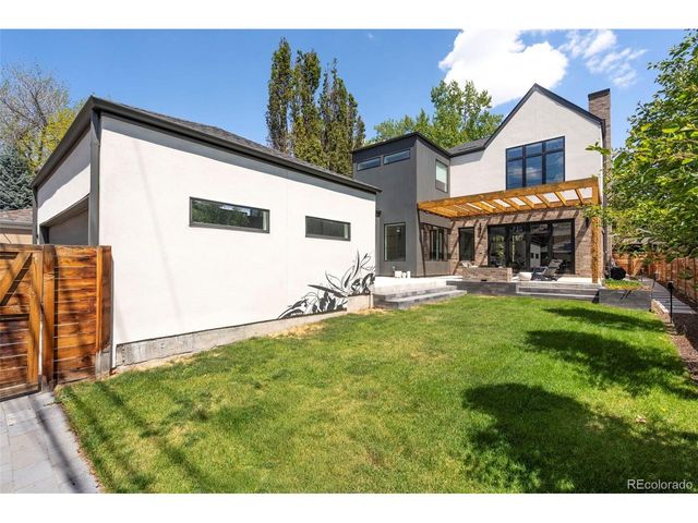 959 S Vine St, Denver, CO 80209