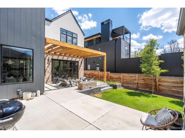 959 S Vine St, Denver, CO 80209
