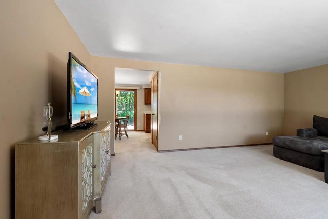 1616 GUNS STREET, Green Bay, WI 54311