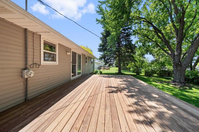1616 GUNS STREET, Green Bay, WI 54311