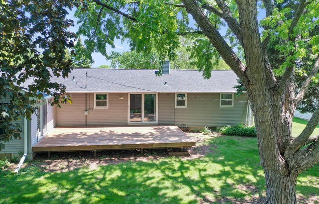 1616 GUNS STREET, Green Bay, WI 54311