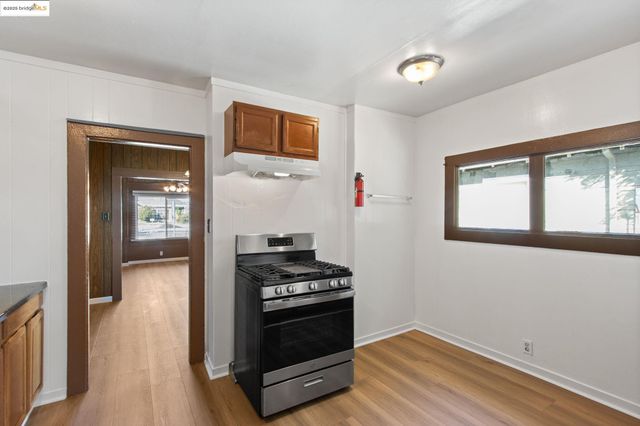 1718 88Th Ave, Oakland, CA 94621