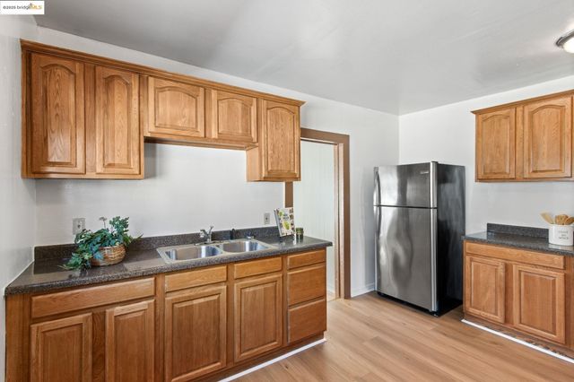 1718 88Th Ave, Oakland, CA 94621