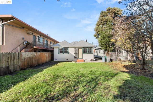 1718 88Th Ave, Oakland, CA 94621