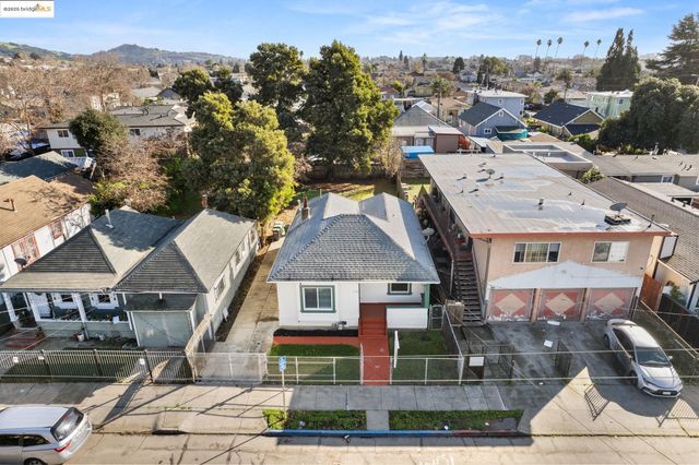 1718 88Th Ave, Oakland, CA 94621
