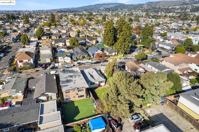 1718 88Th Ave, Oakland, CA 94621