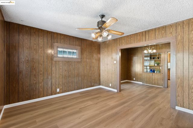 1718 88Th Ave, Oakland, CA 94621