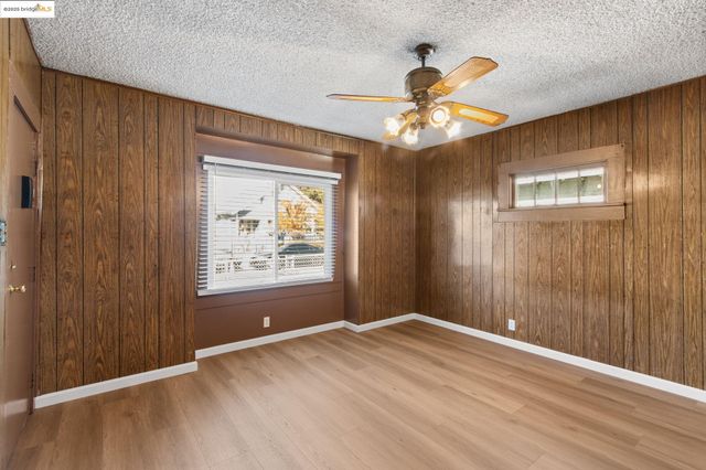 1718 88Th Ave, Oakland, CA 94621