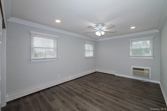 39 Elliot Place 39-5B, Smithtown, NY 11787