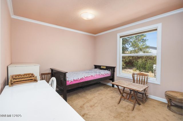 1095 7th Street, Silver Springs, NV 89429