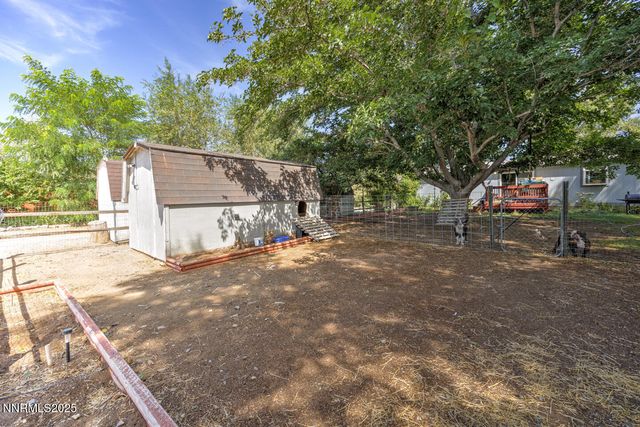 1095 7th Street, Silver Springs, NV 89429