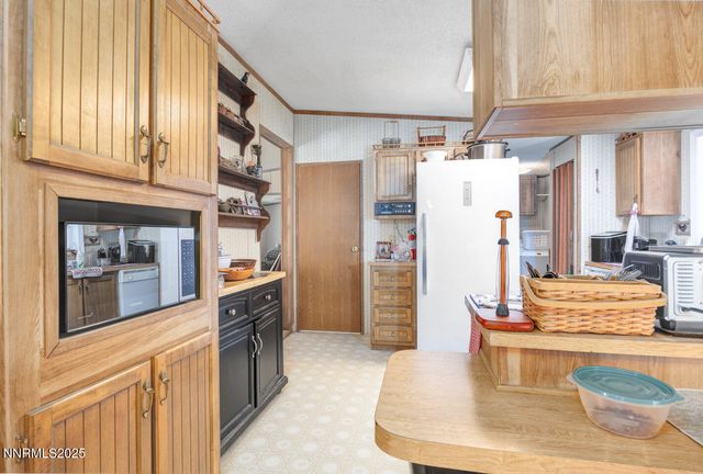 1095 7th Street, Silver Springs, NV 89429