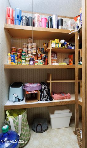 1095 7th Street, Silver Springs, NV 89429