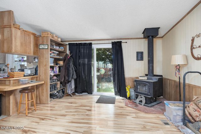 1095 7th Street, Silver Springs, NV 89429