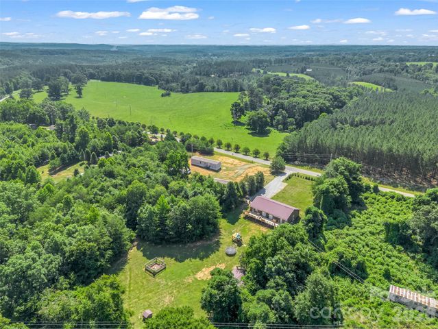 4252 Big Island Road, Rutherfordton, NC 28139