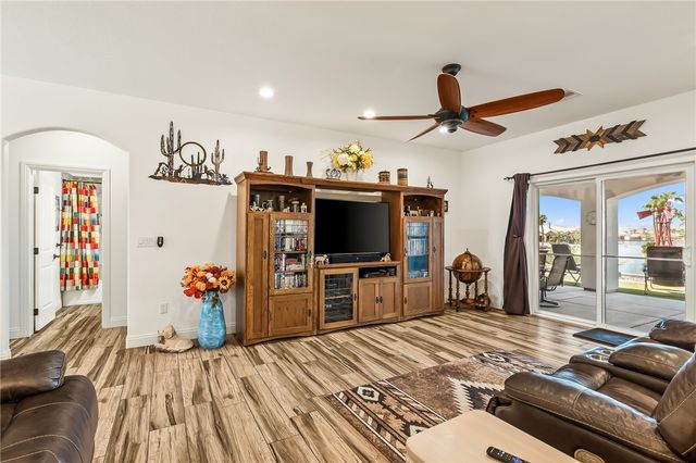 6039 S Bella Vista Drive, Fort Mohave, AZ 86426