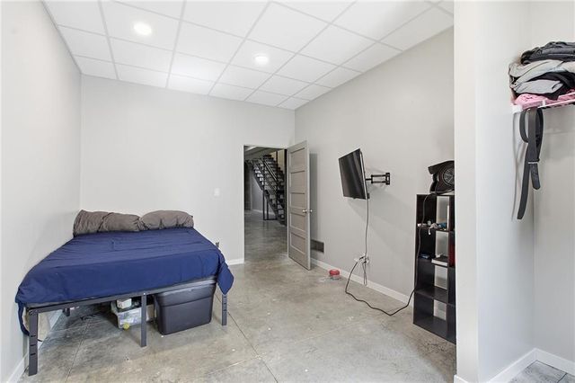 15 NE Johnson Street, Lee's Summit, MO 64063