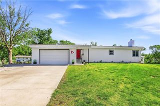 15 NE Johnson Street, Lee's Summit, MO 64063