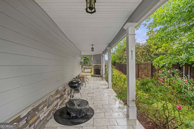 2627 Chase Ridge, Kennesaw, GA 30144