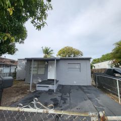 210 SW 30th Avenue 210, Miami, FL 33135