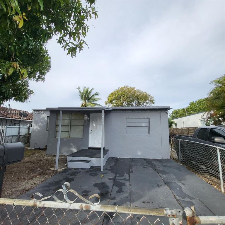 210 SW 30th Avenue 210, Miami, FL 33135
