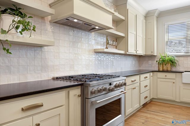 104 Bishop Bend Drive, Huntsville, AL 35806