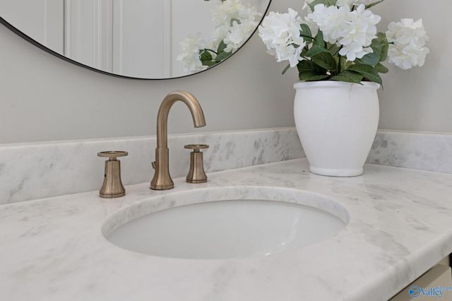 104 Bishop Bend Drive, Huntsville, AL 35806