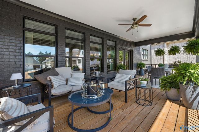 104 Bishop Bend Drive, Huntsville, AL 35806