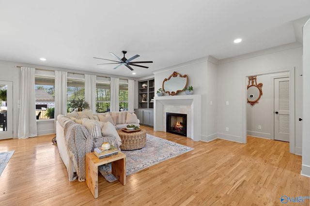 104 Bishop Bend Drive, Huntsville, AL 35806