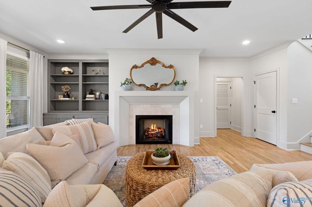 104 Bishop Bend Drive, Huntsville, AL 35806