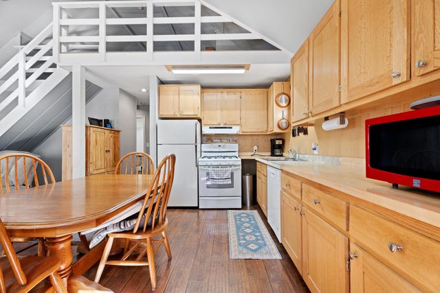 7936 E Cedar Lake Drive, Oscoda Twp, MI 48738