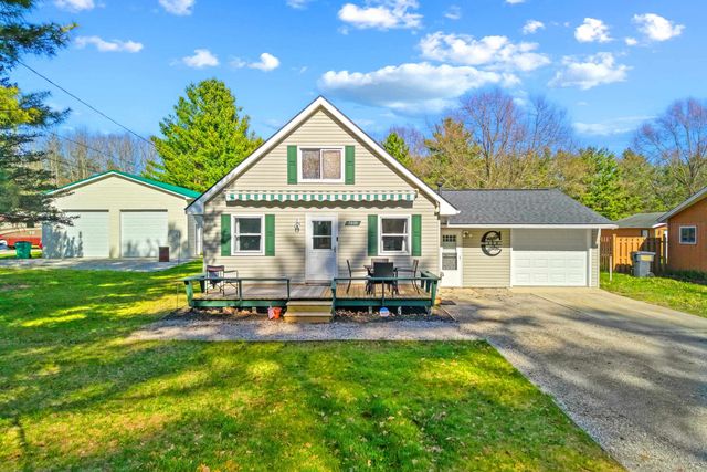 7936 E Cedar Lake Drive, Oscoda Twp, MI 48738