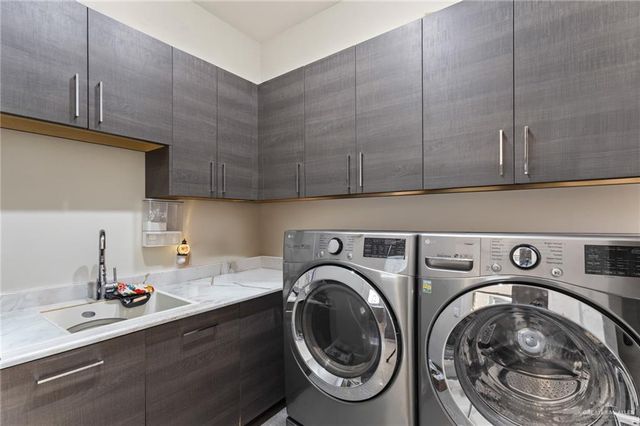 4901 Sweetwater Avenue, Mcallen, TX 78503