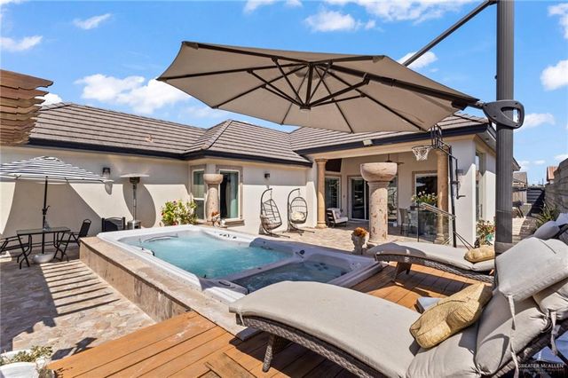 4901 Sweetwater Avenue, Mcallen, TX 78503