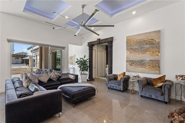 4901 Sweetwater Avenue, Mcallen, TX 78503