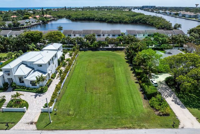 21 Hudson Avenue, Ocean Ridge, FL 33435