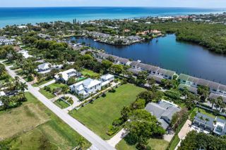 21 Hudson Avenue, Ocean Ridge, FL 33435