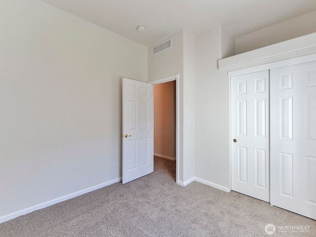 6012 91st Street Ct E, Puyallup, WA 98371