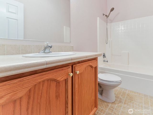 6012 91st Street Ct E, Puyallup, WA 98371
