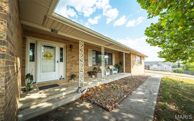 1500 Independence Road, Rolla, MO 65401