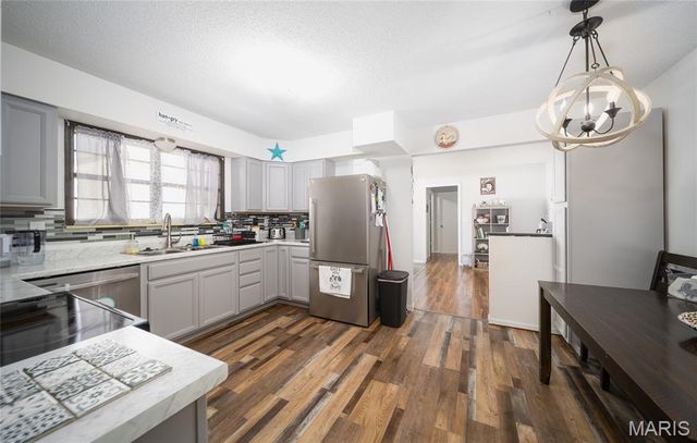 1500 Independence Road, Rolla, MO 65401