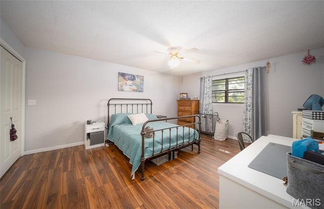 1500 Independence Road, Rolla, MO 65401