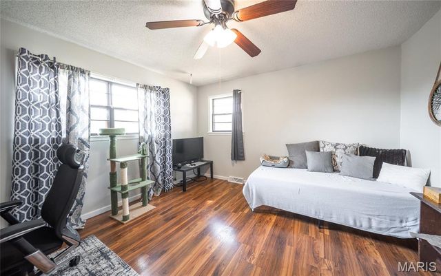 1500 Independence Road, Rolla, MO 65401