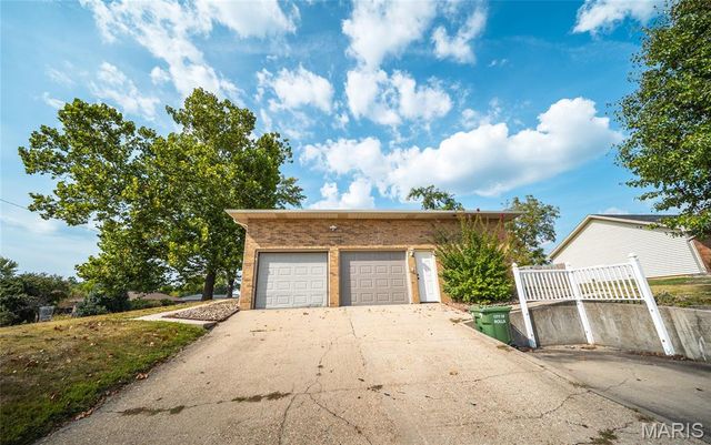 1500 Independence Road, Rolla, MO 65401