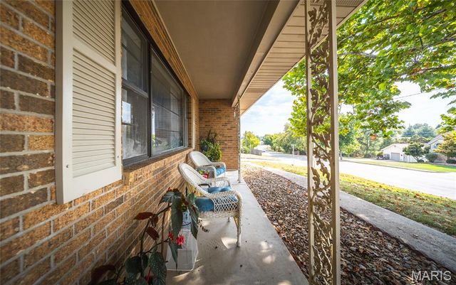 1500 Independence Road, Rolla, MO 65401