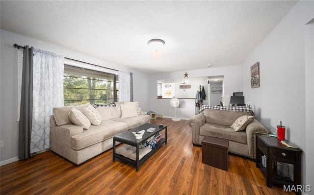 1500 Independence Road, Rolla, MO 65401