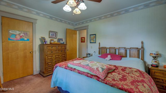 117 Fifth Avenue, Gloversville, NY 12078