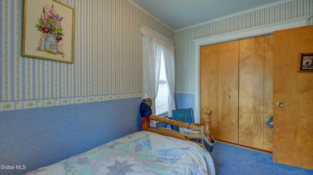 117 Fifth Avenue, Gloversville, NY 12078