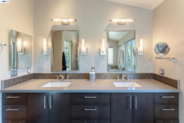 4943 Sequoia Ave, Dublin, CA 94568
