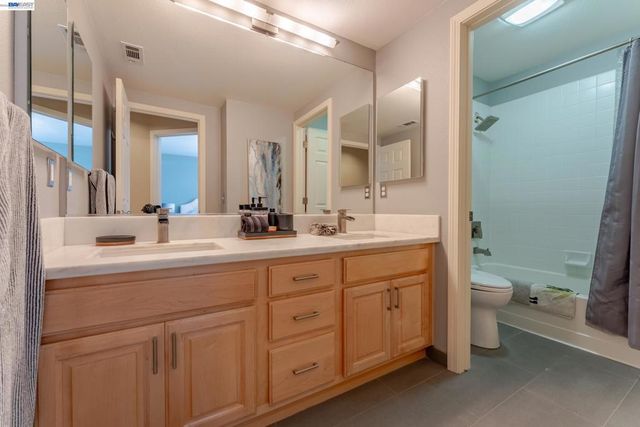 4943 Sequoia Ave, Dublin, CA 94568